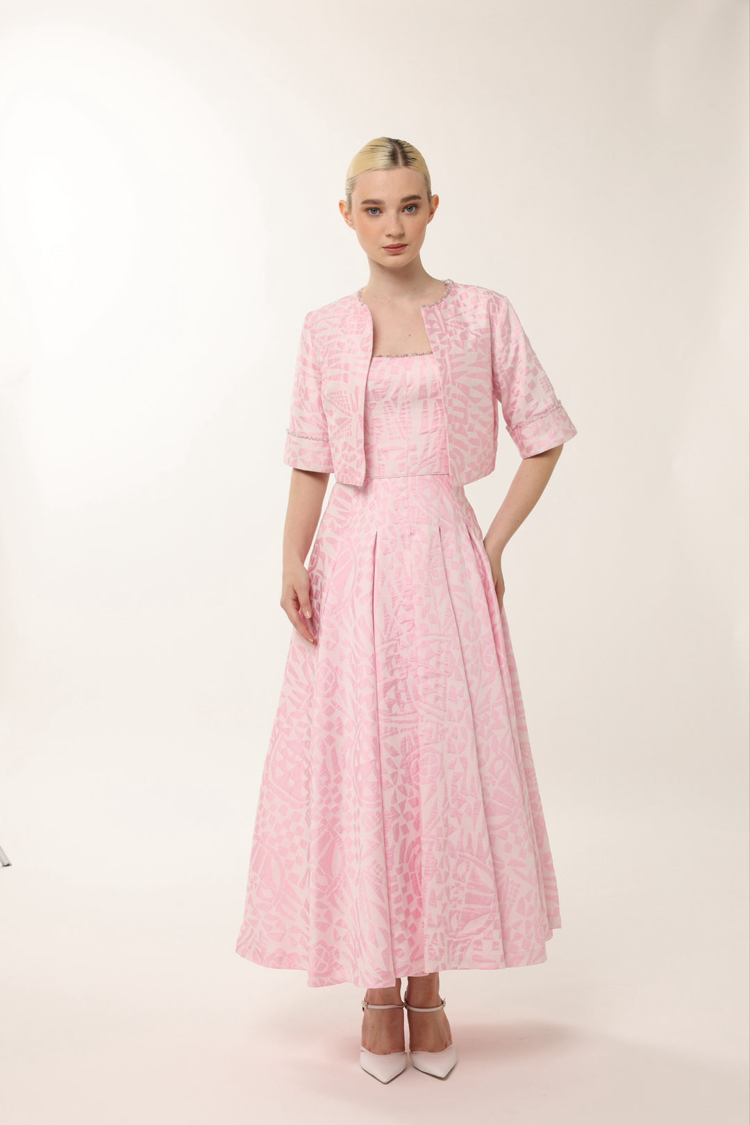 Luxury pink jacquard cocktail dress with matching jacket by Baruni