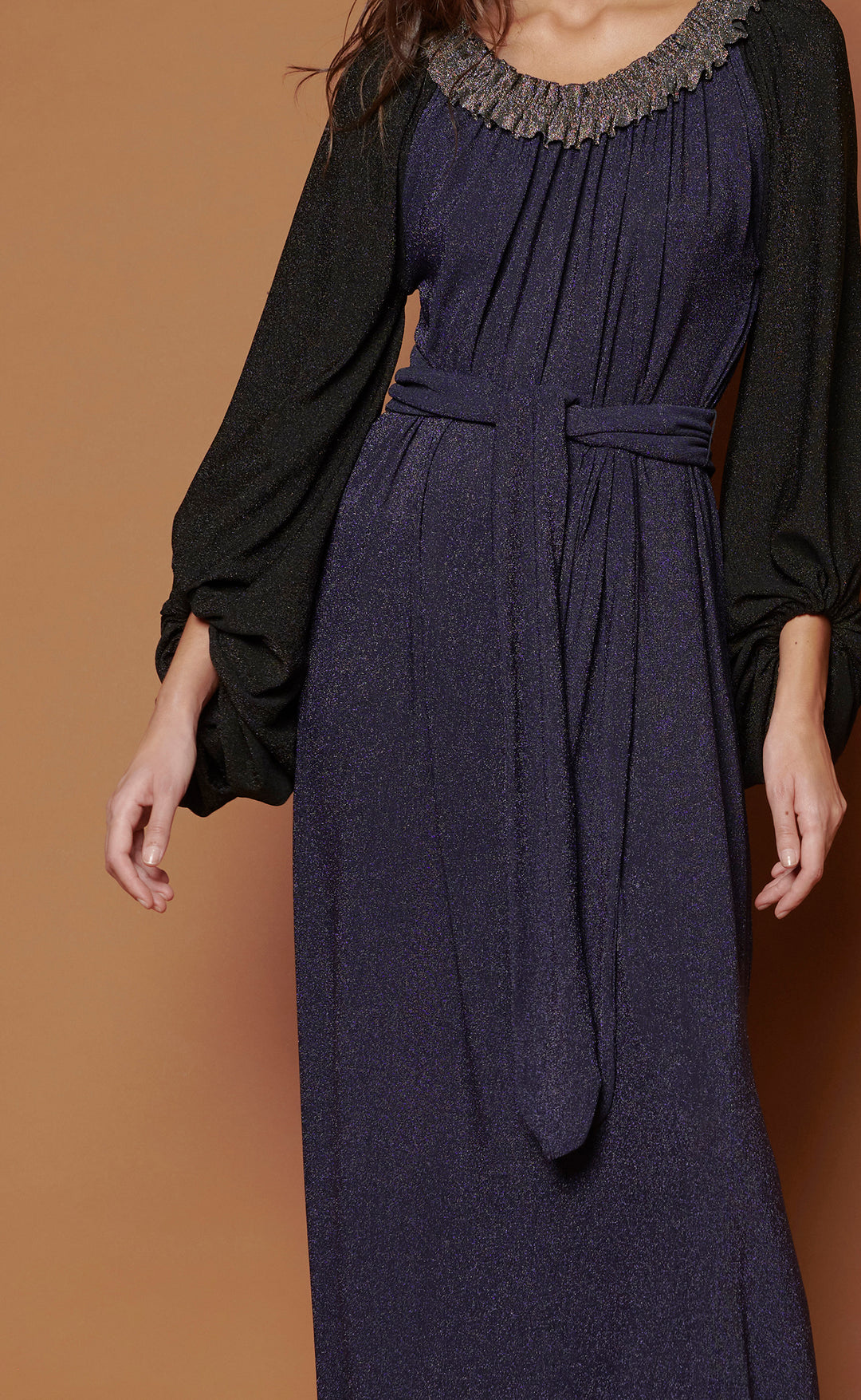 Long dress with contrasting sleeves.